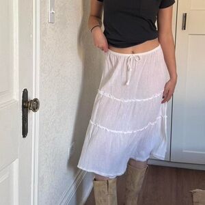 Vintage Y2K White Flowy Midi Skirt